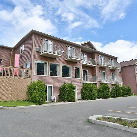 Hotel Le Versailles Saint-Sauveur Екстер'єр фото